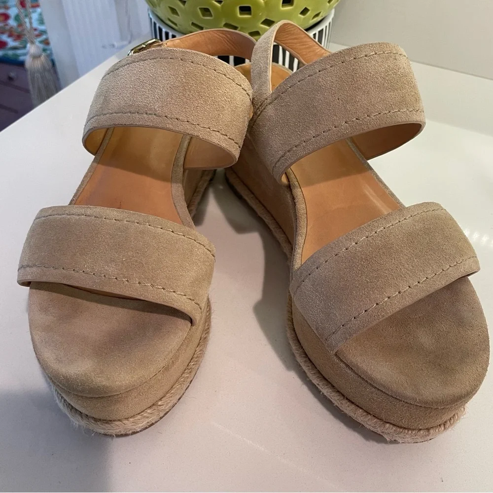 JOIE Light Tan Suede Platform Slingback Sandals! Great condition! 6 1/2